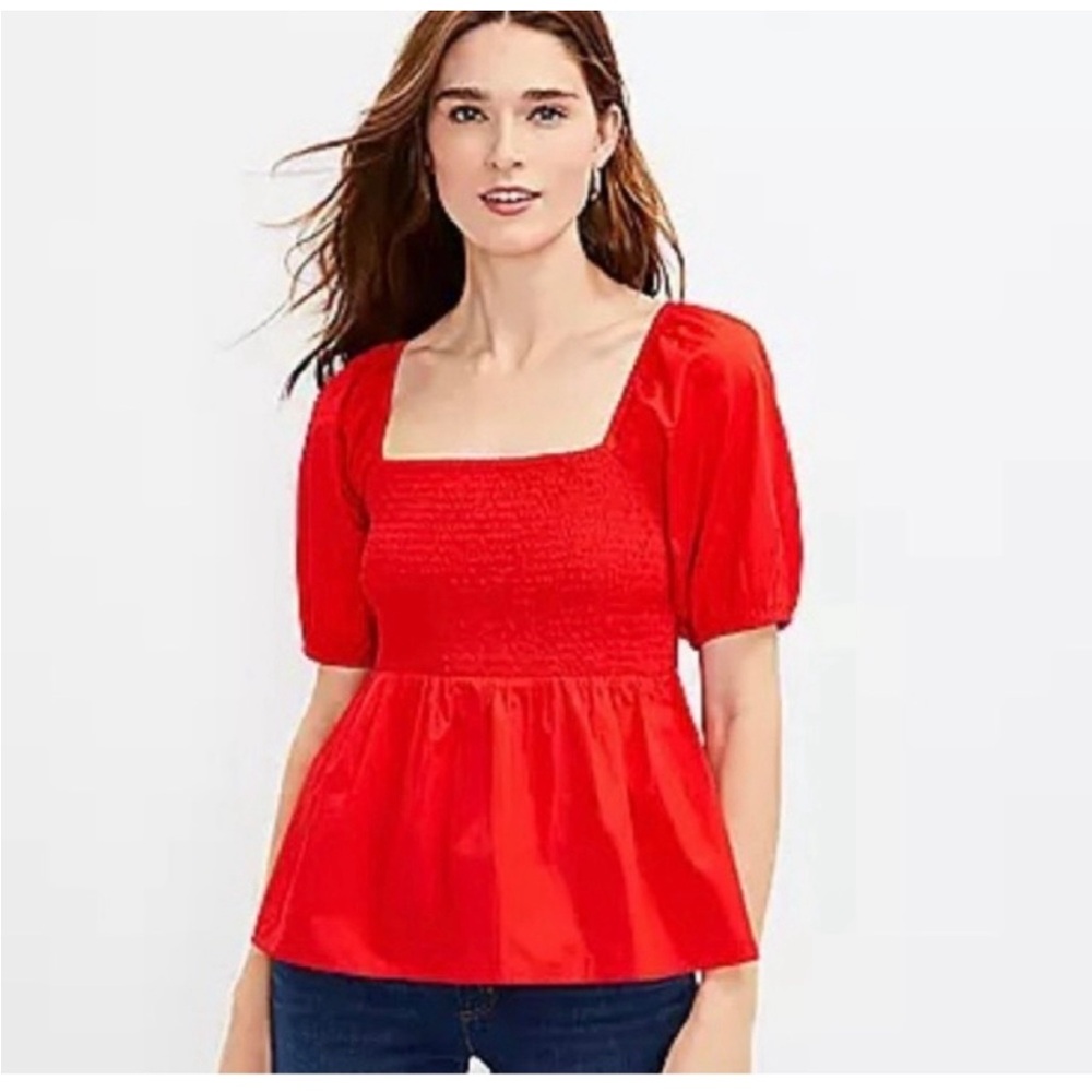 NWT LOFT smocked puffed sleeve top